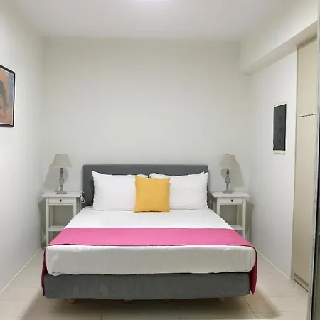 Hotel apartamentowy Vivian Art 3*