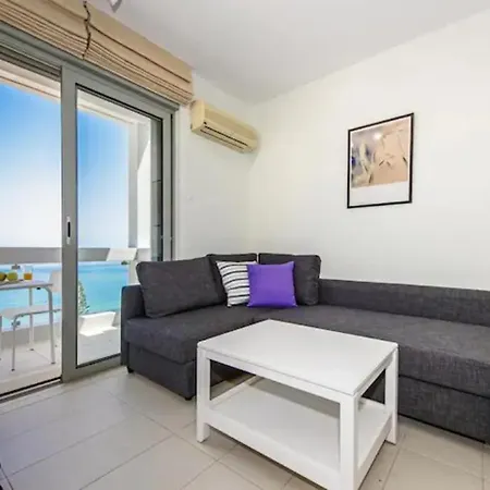 Vivian Art Hotel apartamentowy Retimno